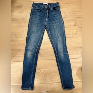 Zara skinny jeans super soft